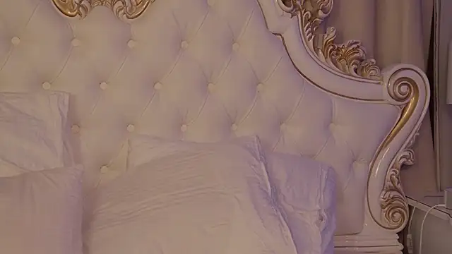 ArianaMell Adlı Modelin Canlı XXX Sohbeti