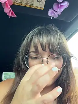 urpuppymoon's Webcam Show