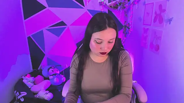 little_emma0's Live XXX Chat