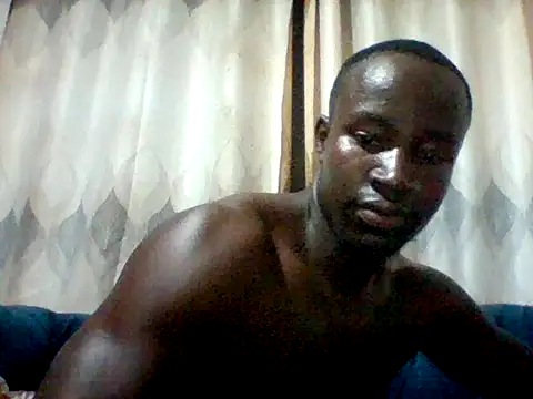 Chat +18 de mclntz_bbc ao vivo