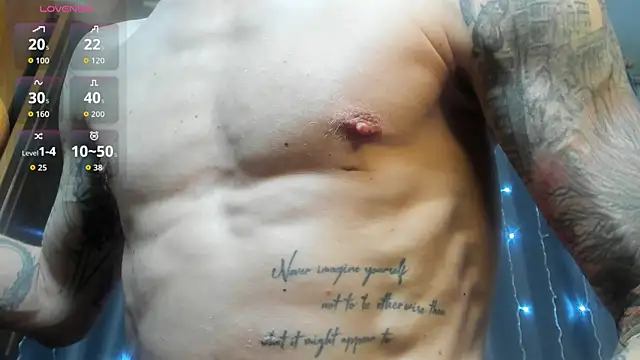 Онлайн чат XXX James2Inked