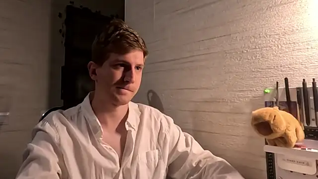 Einar_Nut élő XXX-chatje