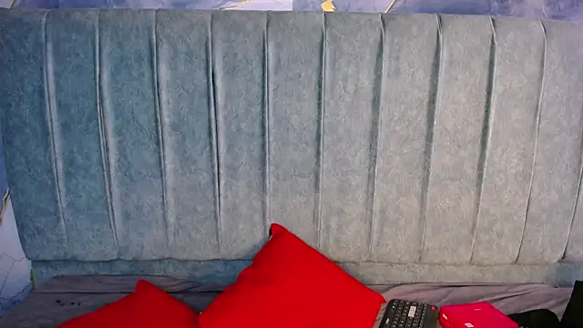 Megara_25's Live XXX Chat