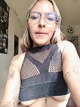 evafuckasd's Live XXX Chat