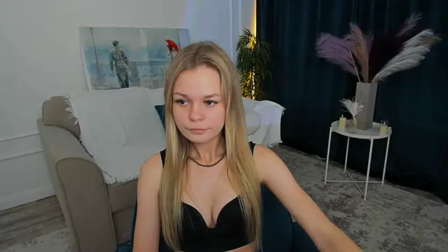 XXX chat uživo modela MidnighteAura
