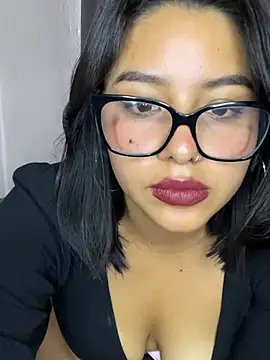 Chatroom XXX en direct de AlixVictoria