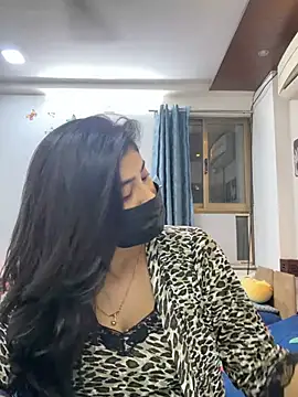 yumna's Live XXX Chat