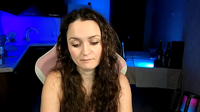 צ'אט XXX בשידור חי של Cerann1