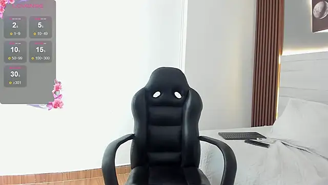Mauro_boy Chat XXX in diretta