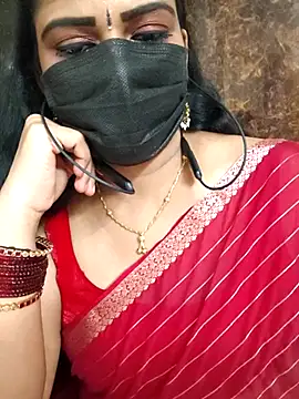 soundharya_tamil's Live XXX Chat