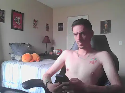 Chat XXX en directo de latinosatiro94