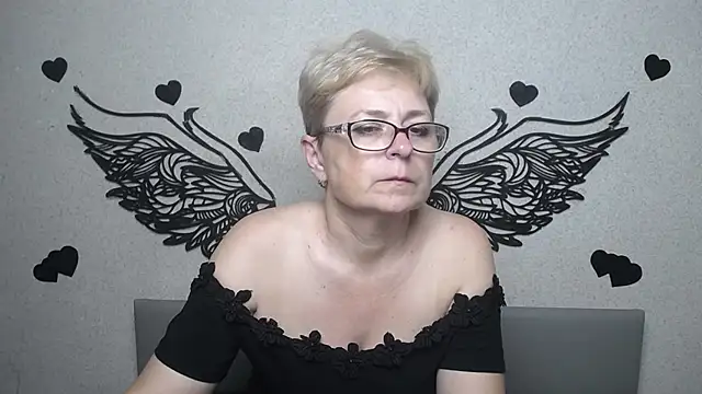 Chat +18 de EmiliaGree ao vivo