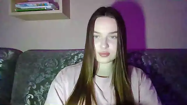 Chat XXX en directo de BratzDollVibes