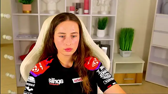 NadinnL's Live XXX Chat