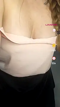 SofiEstevesのライブXXXチャット