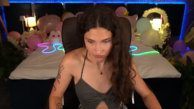 BabyFlowerr's Live XXX Chat