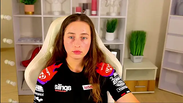 NadinnL's Live XXX Chat