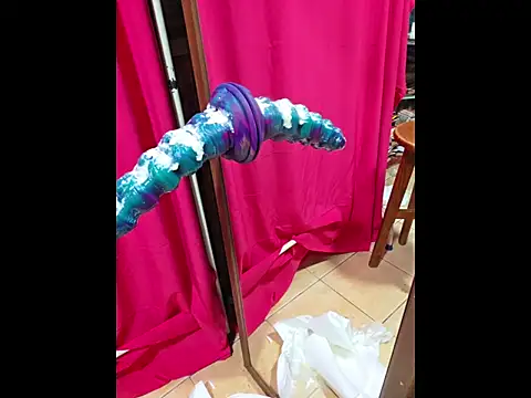Maria666cd Show in webcam