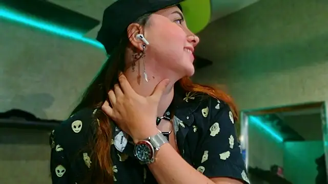 Lexavega_のライブXXXチャット