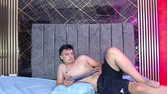 Chat XXX en directo de FerneyManti