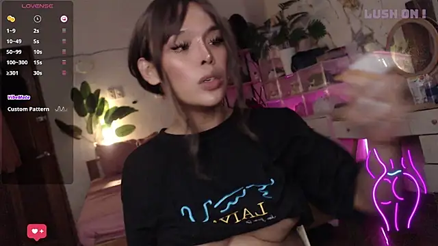 LooveLolitaa69 Adlı Modelin Web Kamerası Şovu