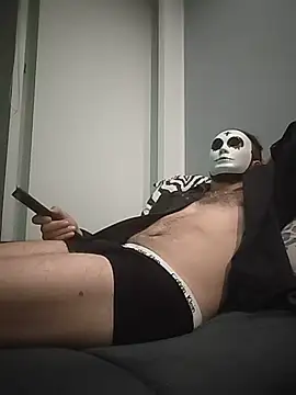 Show modela Diogenez69 na web-kameri