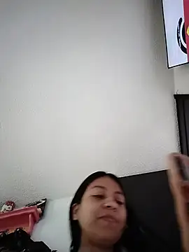 Tiphanydirty3のライブXXXチャット