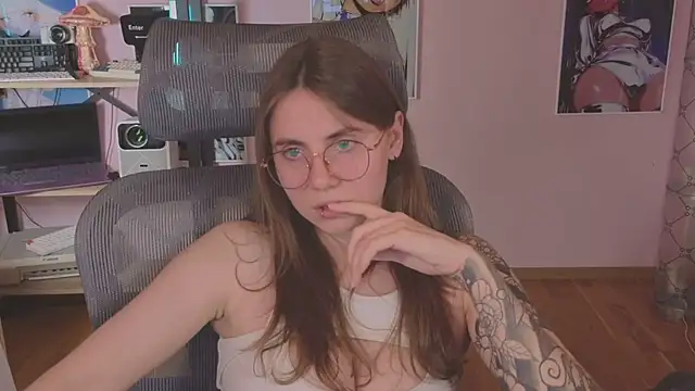 XXX chat uživo modela _AnnaStark_