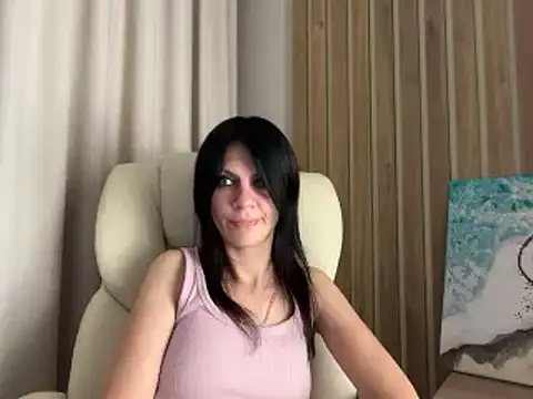InjaAtHome Adlı Modelin Canlı XXX Sohbeti