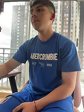 OLIVER_K Live XXX-chat