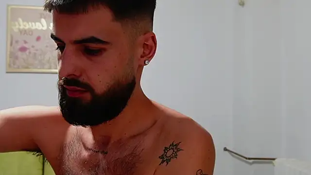 HairyRobxxx 라이브 XXX 채팅