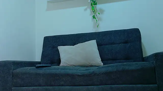 دردشة RiriiBrunette__ الجنسية المباشرة