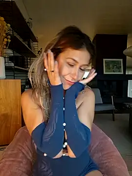CelynaRoss – Live XXX-chat