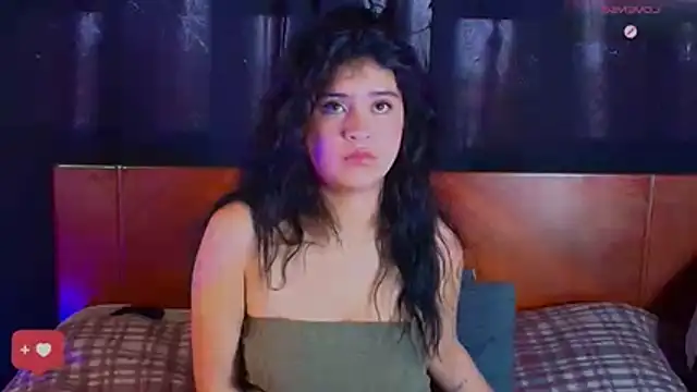 hannaa_cute: απευθείας συνομιλία ΧΧΧ