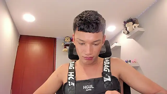 nicky_moo Chat XXX live