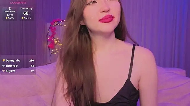 Mmerida Adlı Modelin Canlı XXX Sohbeti