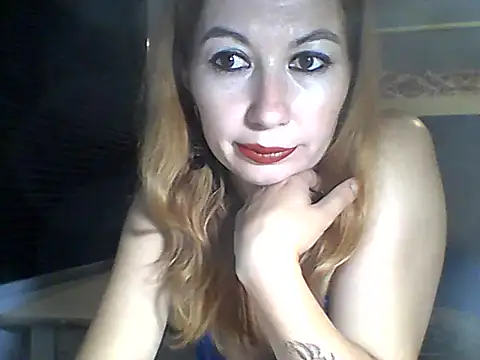 Olesja Adlı Modelin Canlı XXX Sohbeti