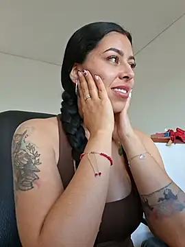 Luianna 라이브 XXX 채팅