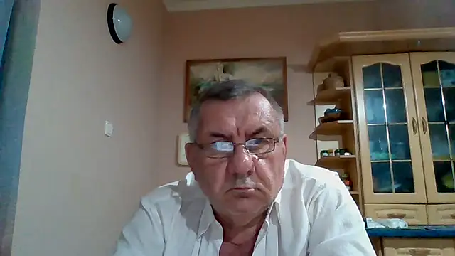 XXX chat uživo modela machomale3