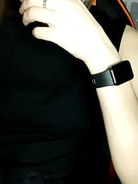 Aashikalaa 라이브 XXX 채팅