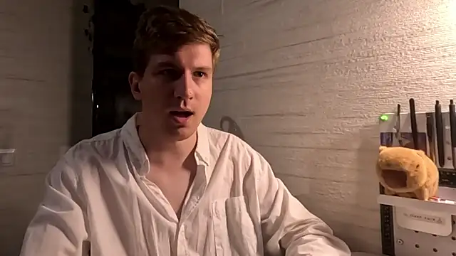 Онлайн чат XXX Einar_Nut