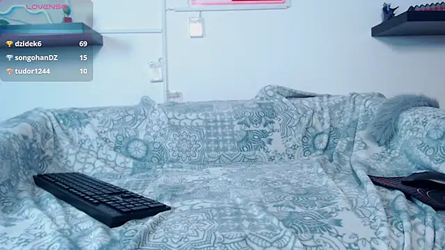 Živý XXX chat Charlothe_7
