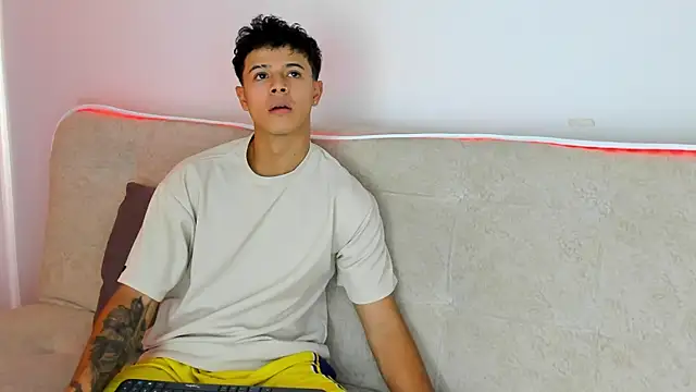 _Alex_Colton 现场XXX聊天