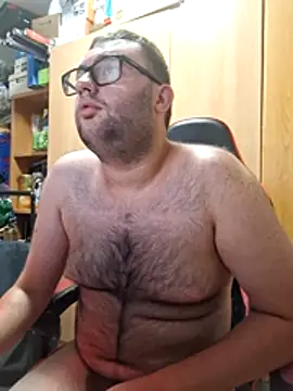 Javier_bear Live XXX-chat