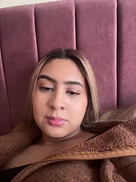 Miabonnett_ Adlı Modelin Canlı XXX Sohbeti