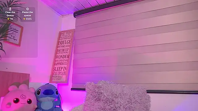 dakotaa_01 Adlı Modelin Canlı XXX Sohbeti