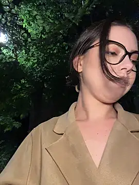 KaylaLewyss – Live XXX-chat