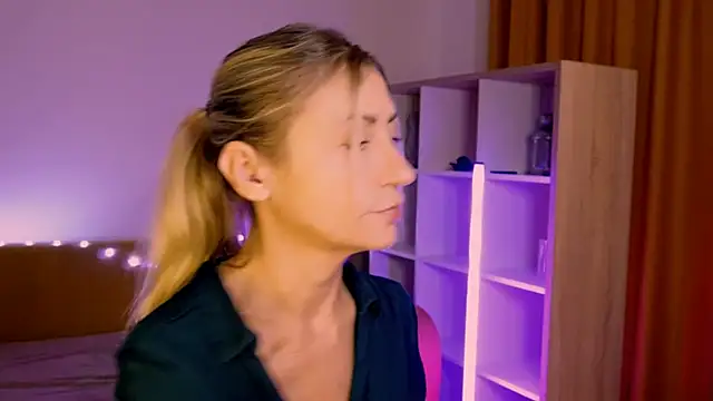 ZoeGrant live XXX chat