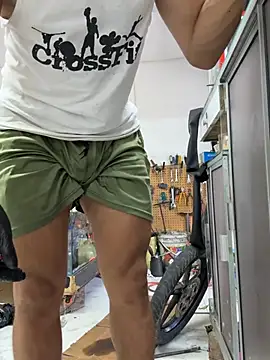 Živý XXX chat Paul22cm-
