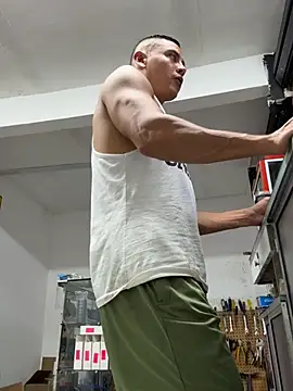 Paul22cm-n Live XXX chat